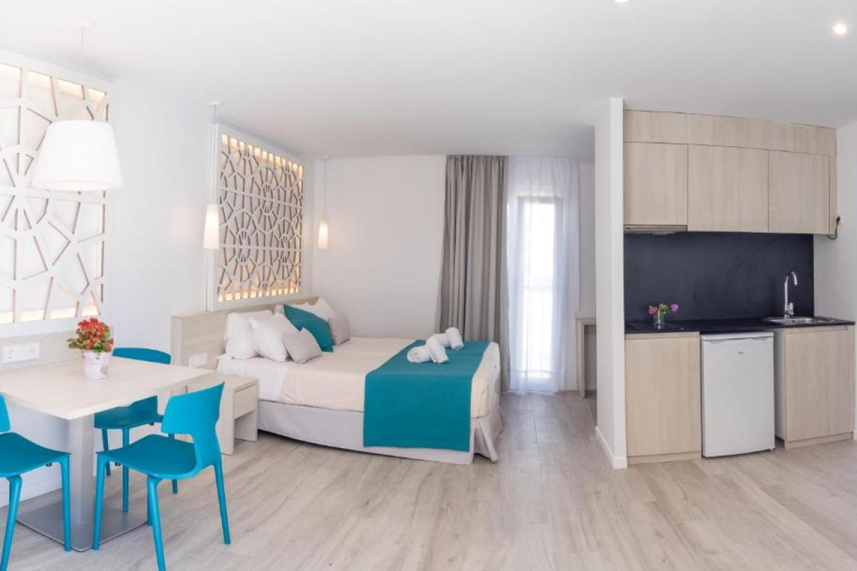 Hotel Club Es Talaial