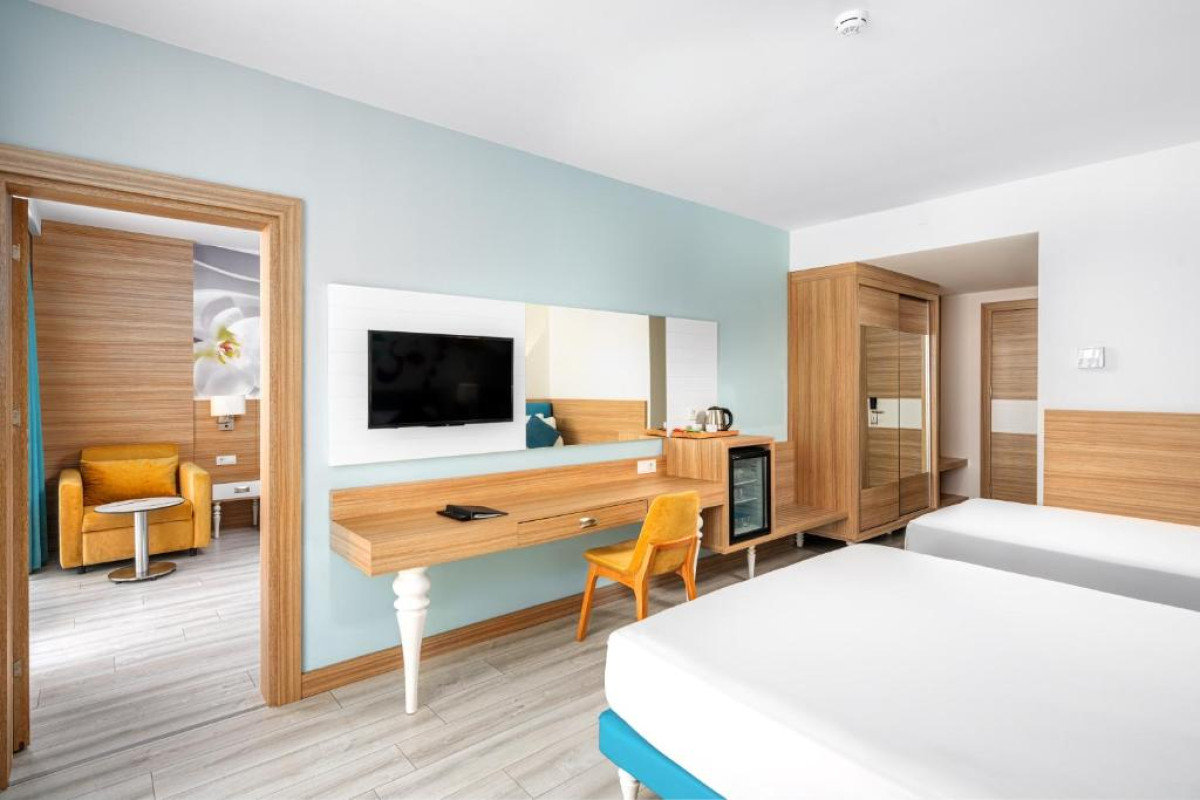Club Sun Heaven Hotel