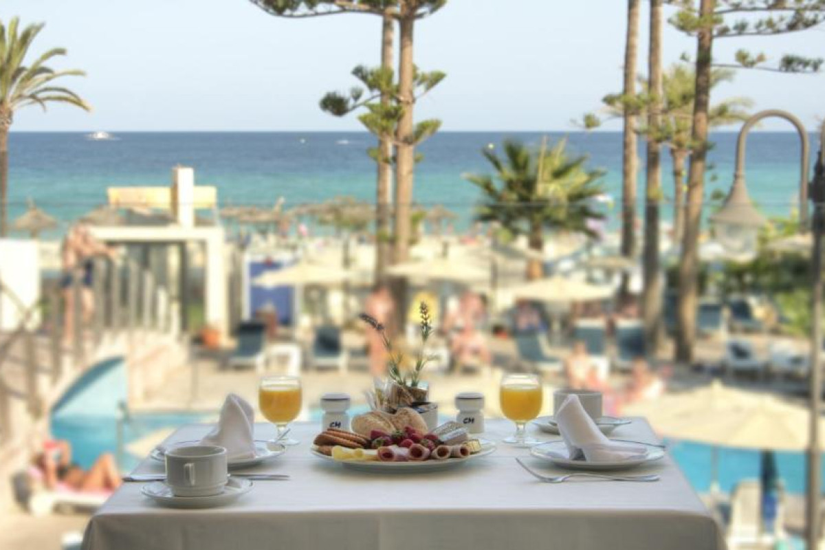 Hotel CM Playa del Moro