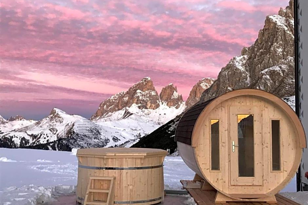 Hotel Col Di Lana