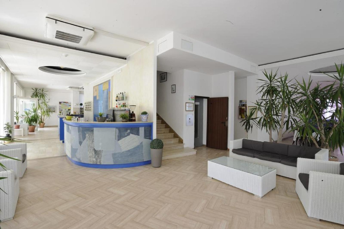 HOTEL CONTINENTAL