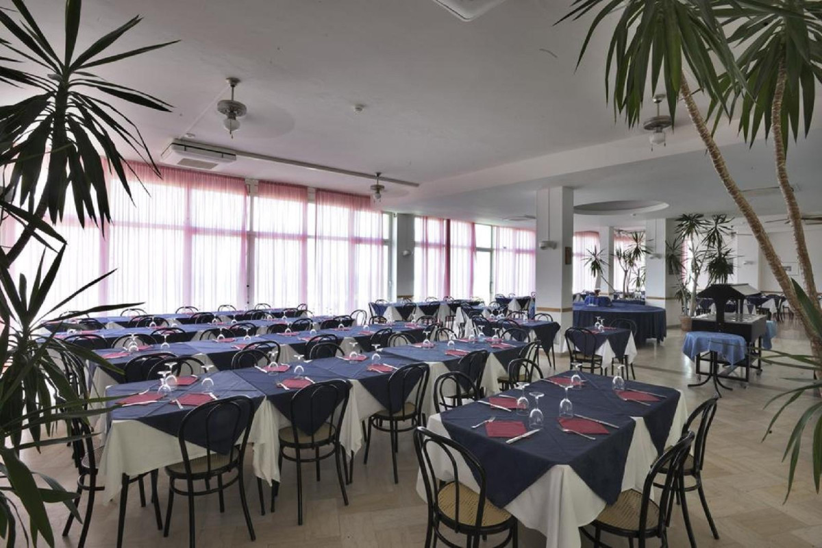 HOTEL CONTINENTAL