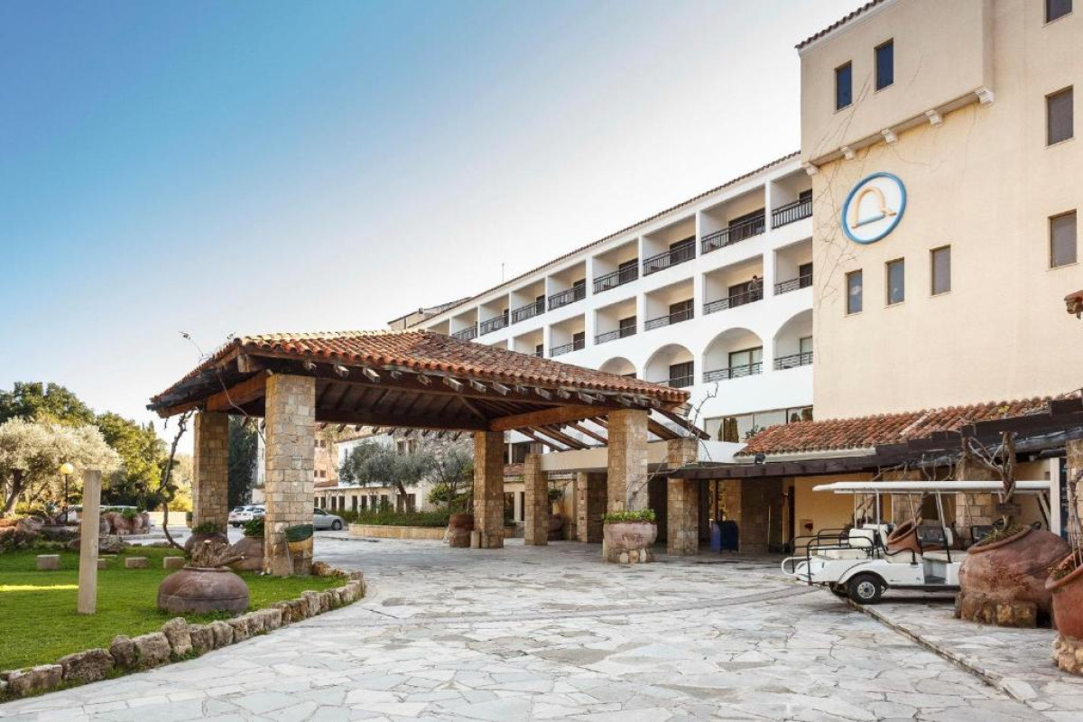 CORAL BEACH HOTEL