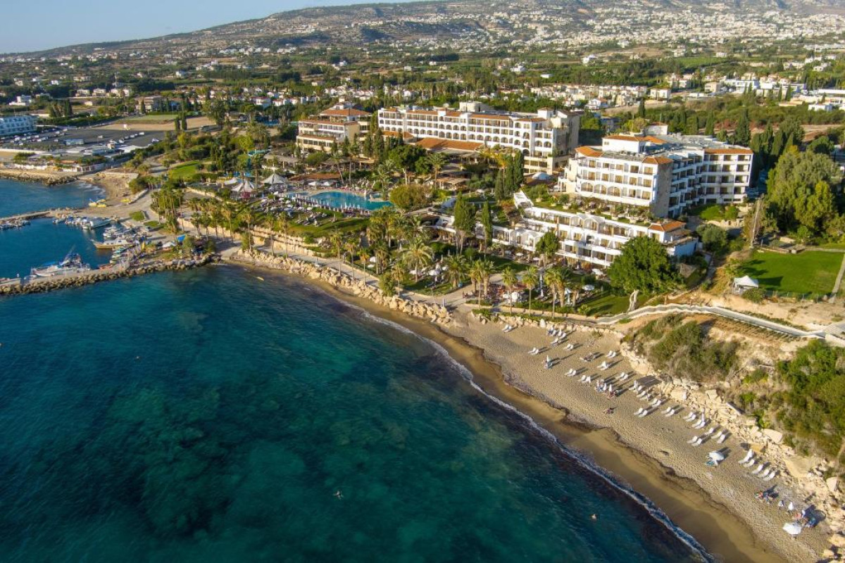 CORAL BEACH HOTEL