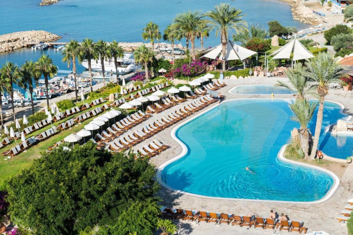 CORAL BEACH HOTEL