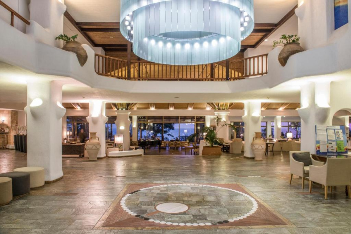 CORAL BEACH HOTEL