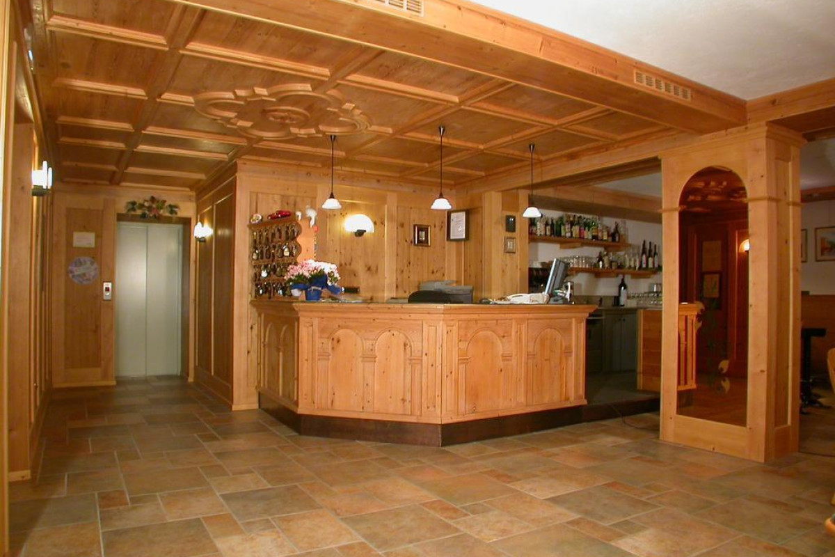 Hotel Corona