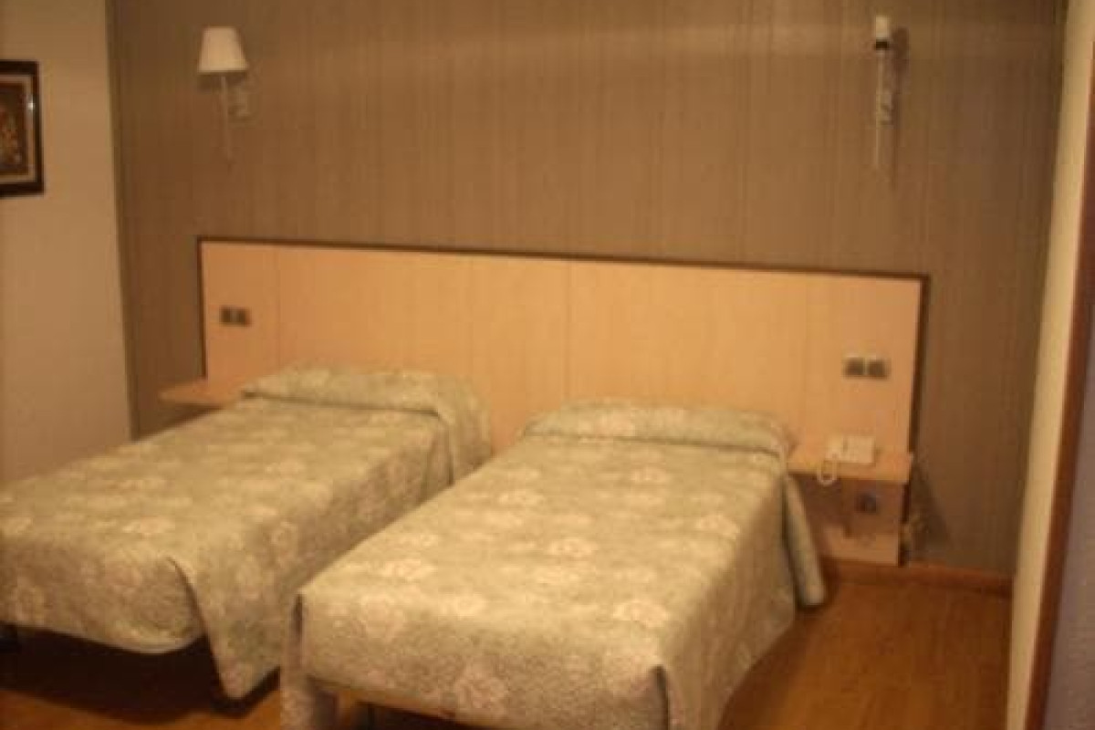 Hotel Corona De Castilla