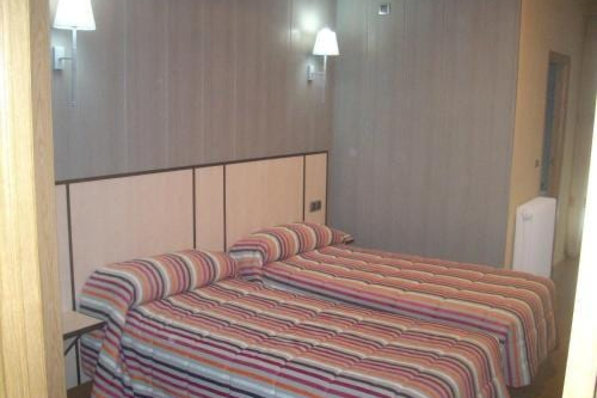 Hotel Corona De Castilla