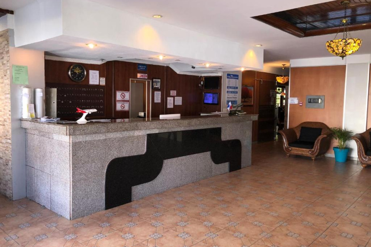 Hotel Costa Inn