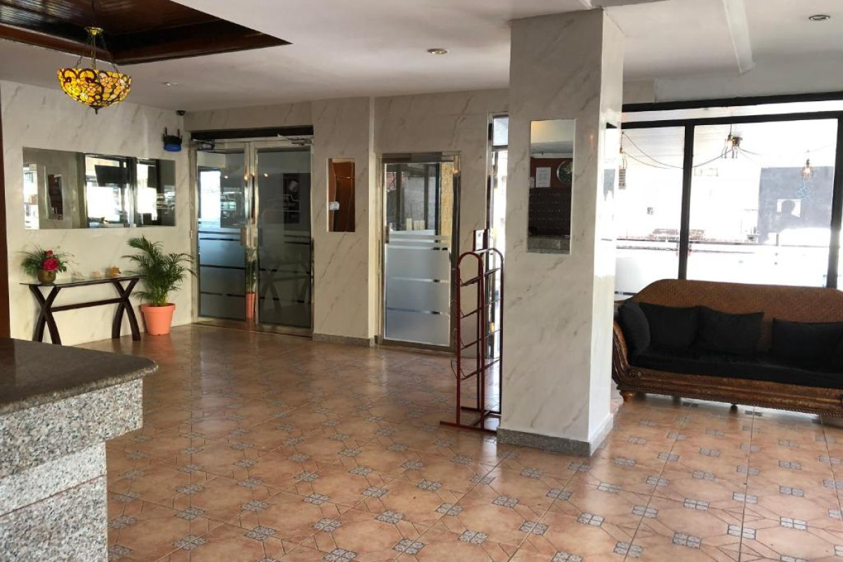 Hotel Costa Inn
