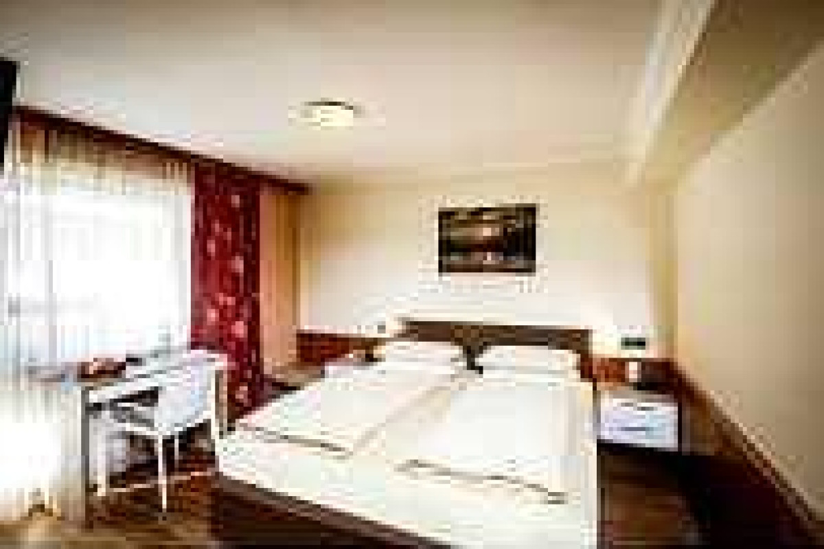 Hotel Cristallago