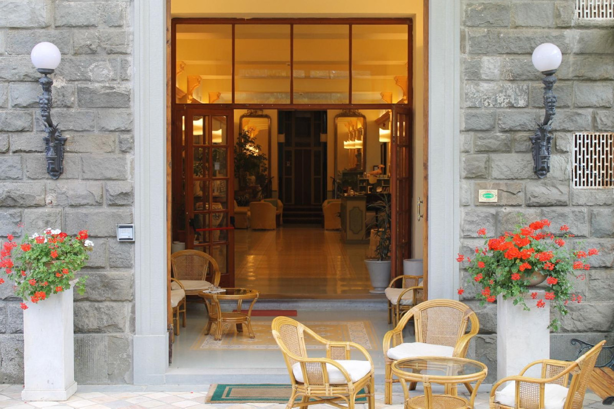 Hotel Croce Di Savoia
