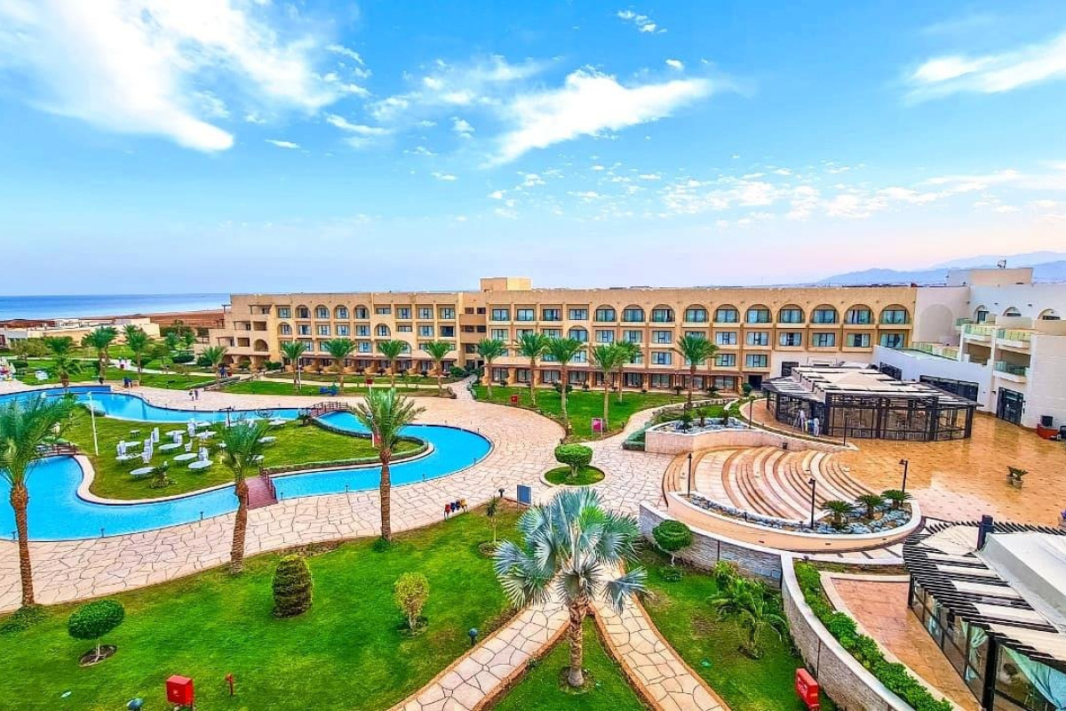 Mövenpick Waterpark Resort & Spa Soma Bay