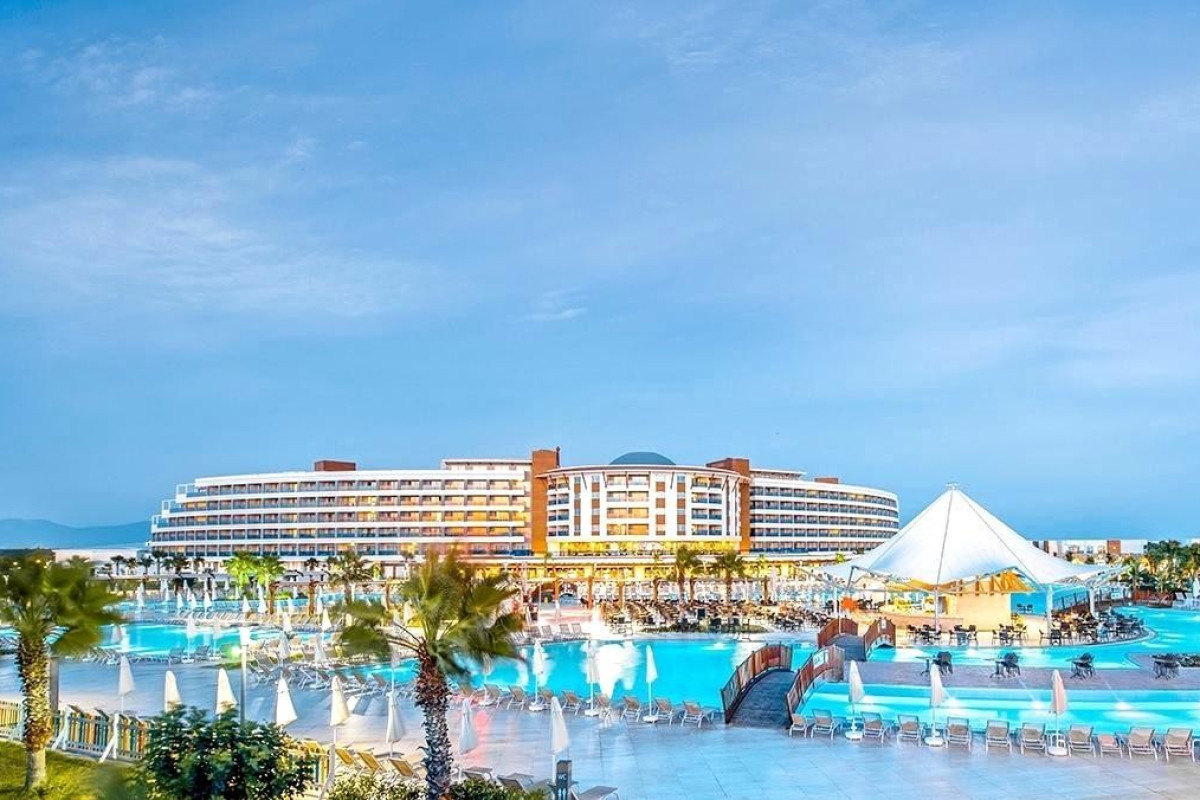 Aquasis Deluxe Resort Spa