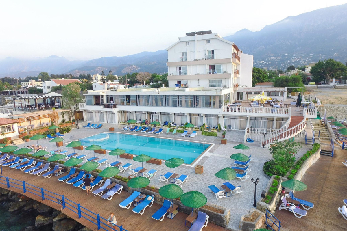 Manolya Hotel
