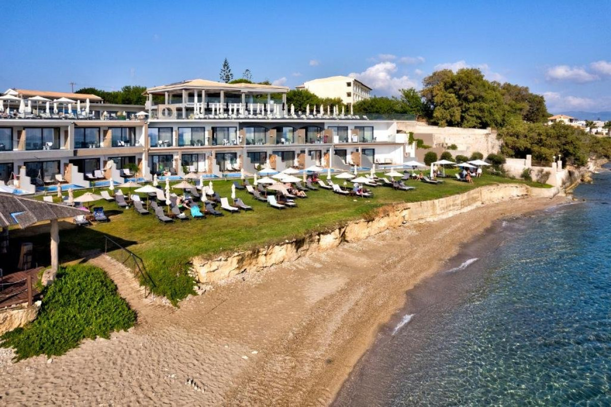 CAVO ORIENT BEACH HOTEL