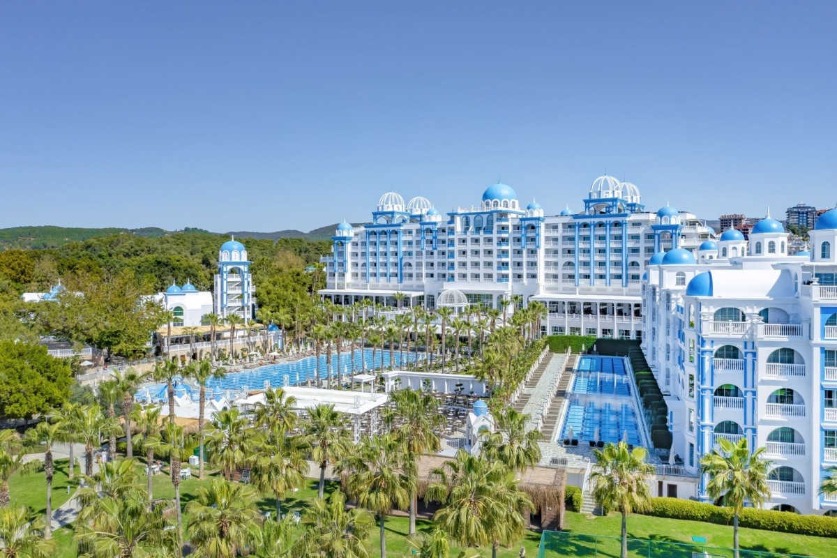 Rubi Platinum SPA Resort and Suites
