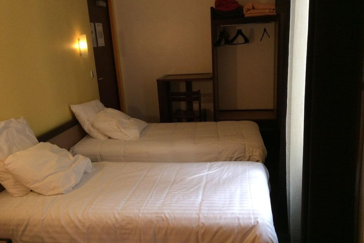 Hotel De La Place