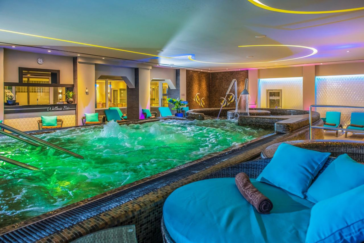 Hotel Delibab