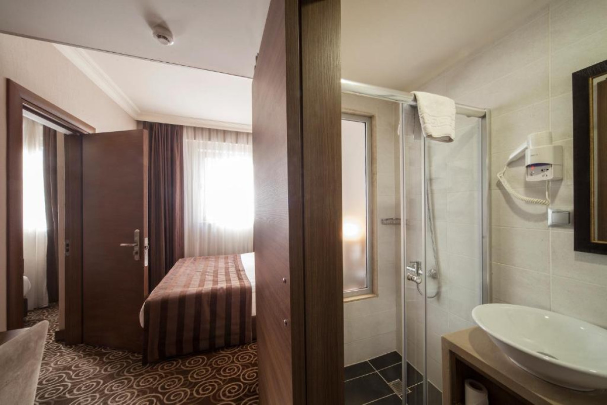 DELTA HOTEL ISTANBUL