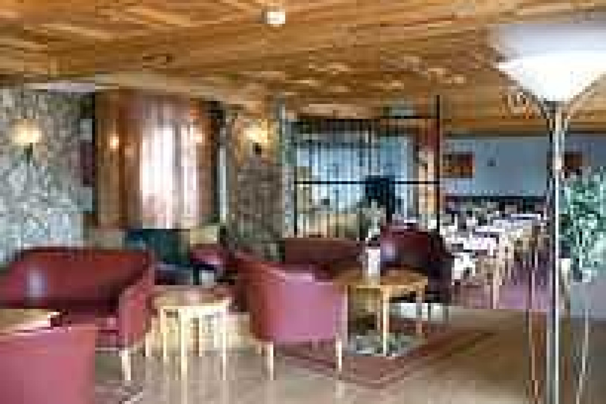 Hotel Des Masques
