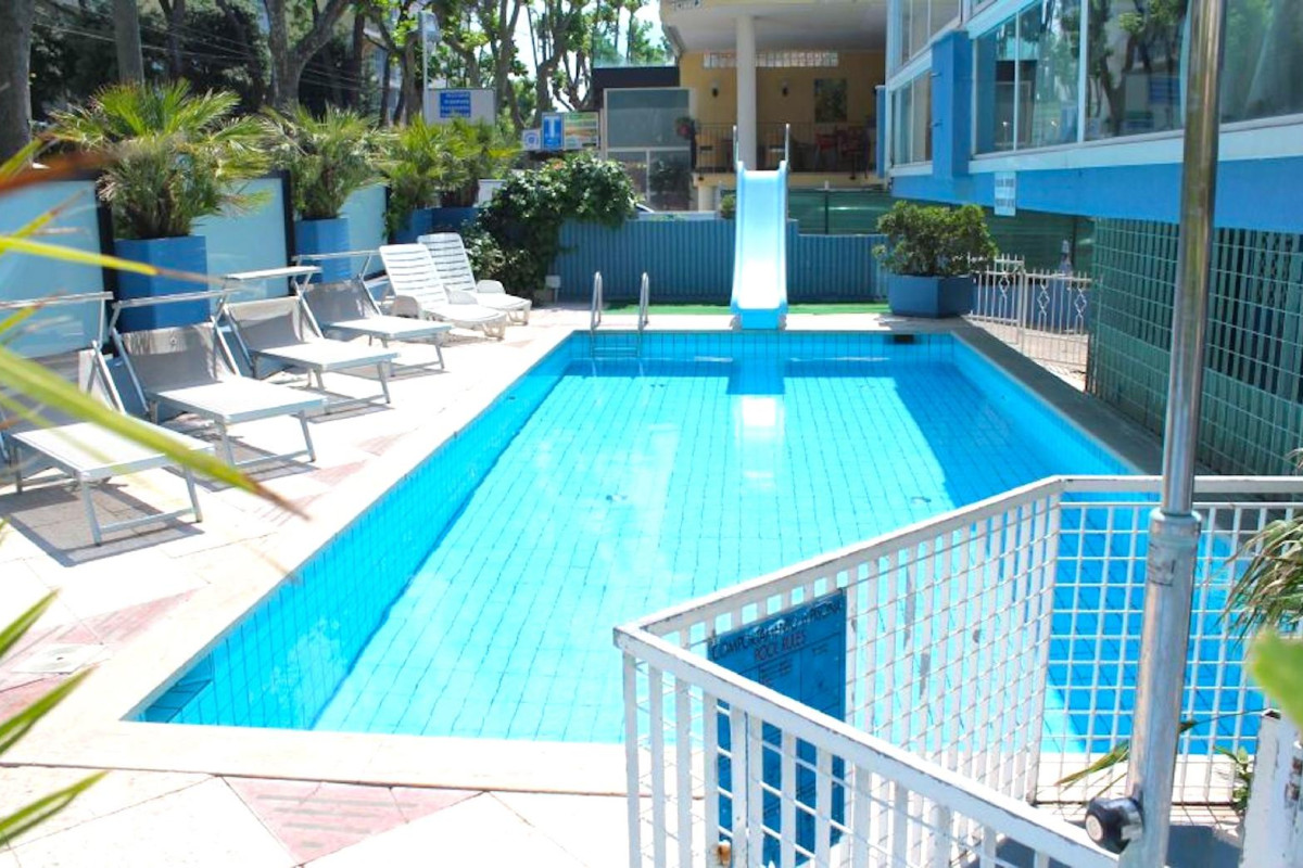 DIAMOND HOTEL