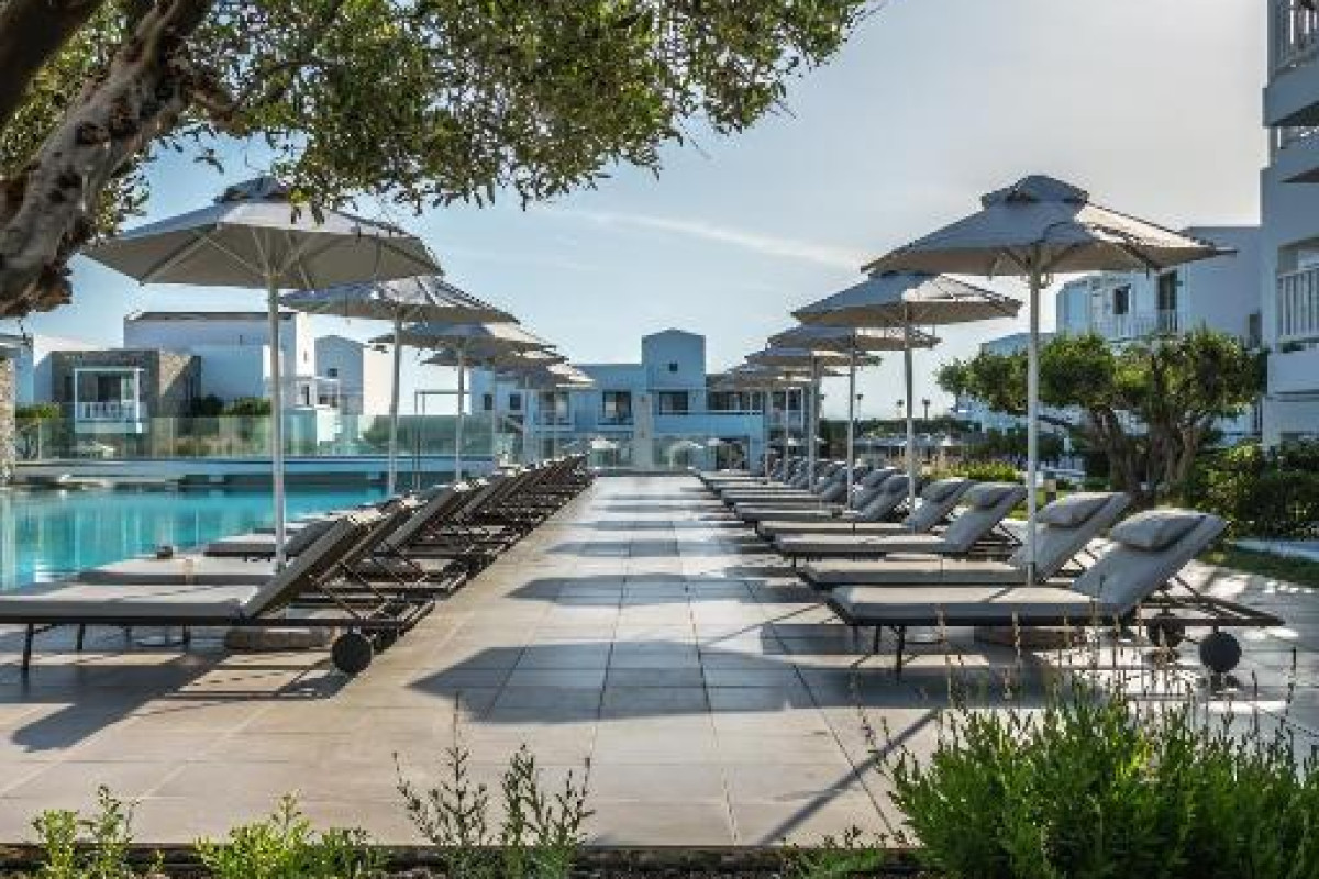 Diamond Deluxe Hotel Adults Only