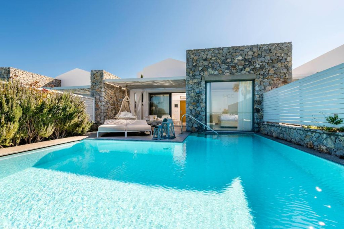 Diamond Deluxe Hotel Adults Only