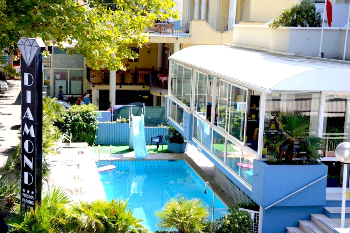 DIAMOND HOTEL