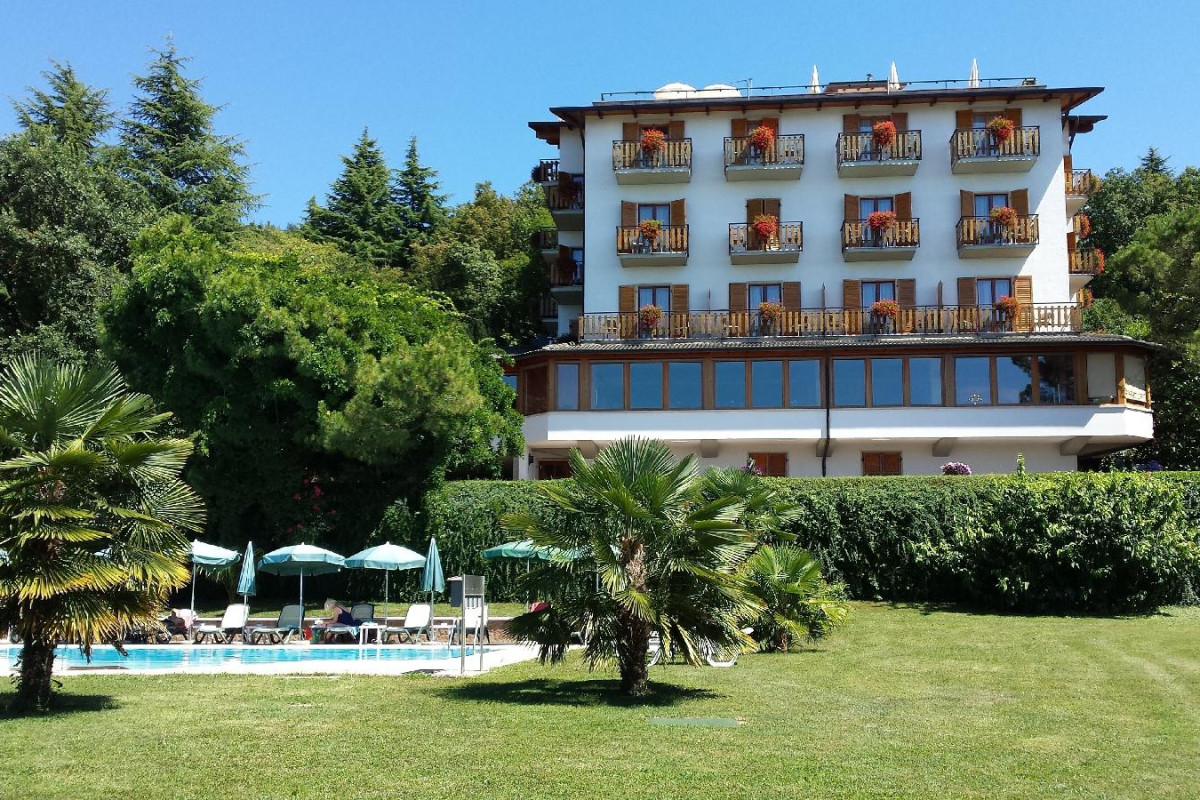 Hotel Diana