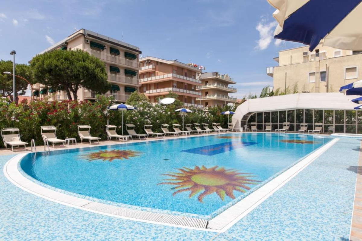 Hotel Diplomatic