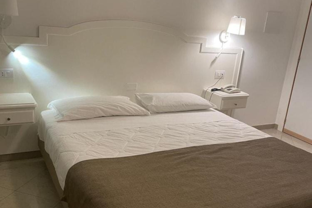DONATELLO HOTEL