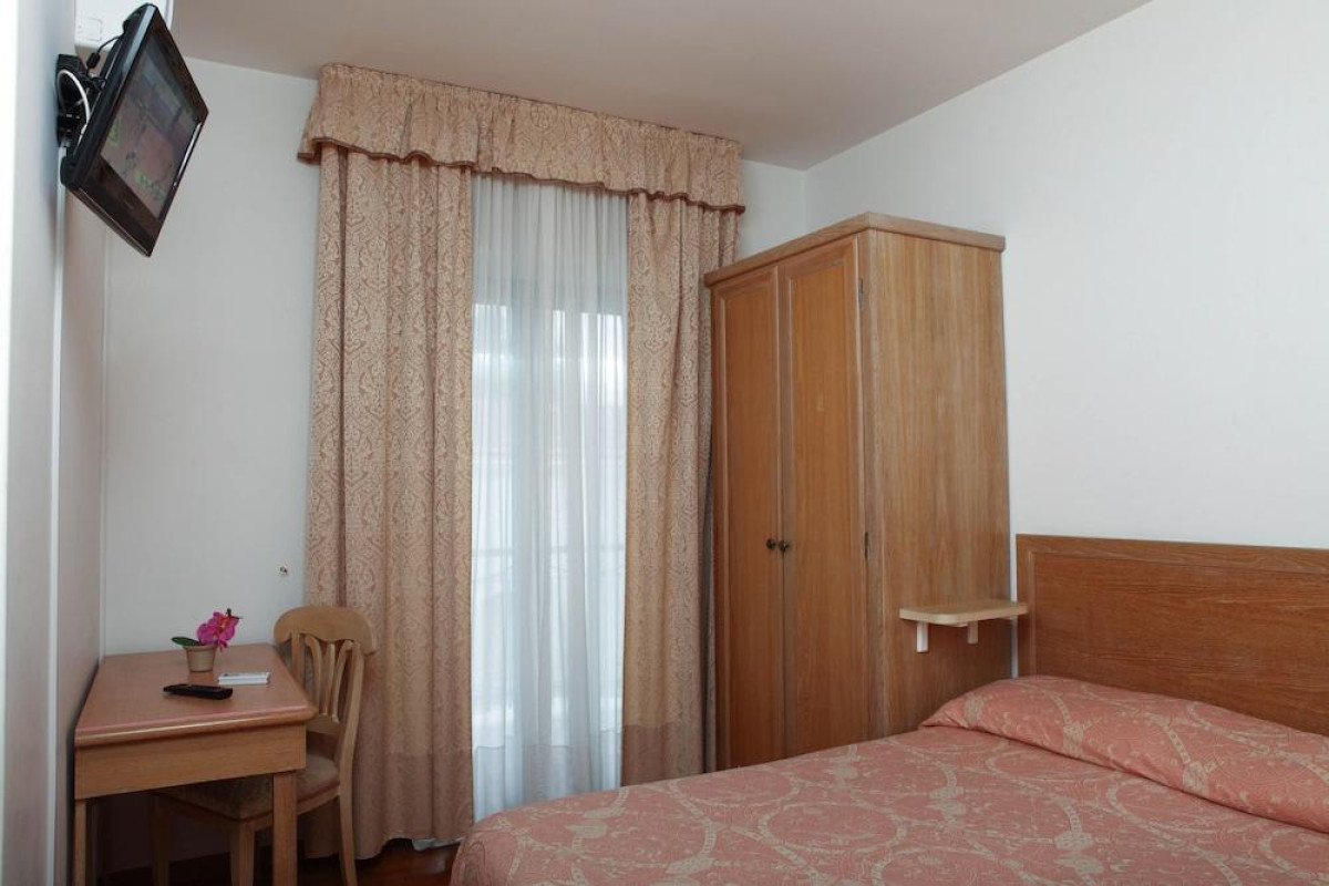 DONATELLO HOTEL