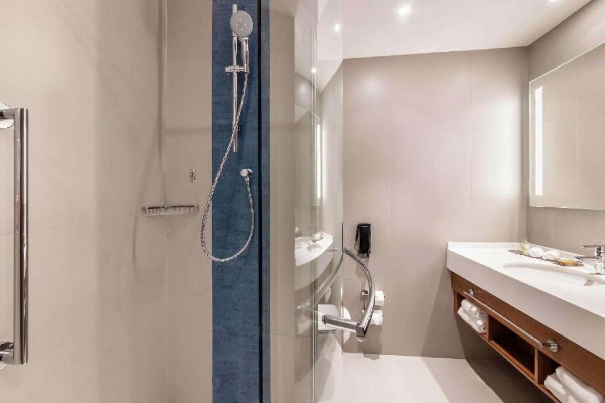 DOUBLETREE BY HILTON DUBAI AL JADAF