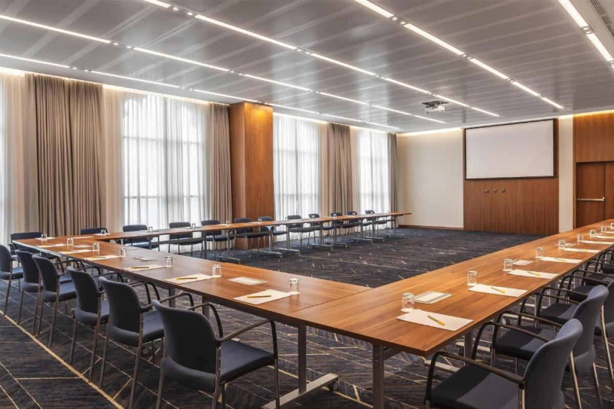 DOUBLETREE BY HILTON DUBAI AL JADAF