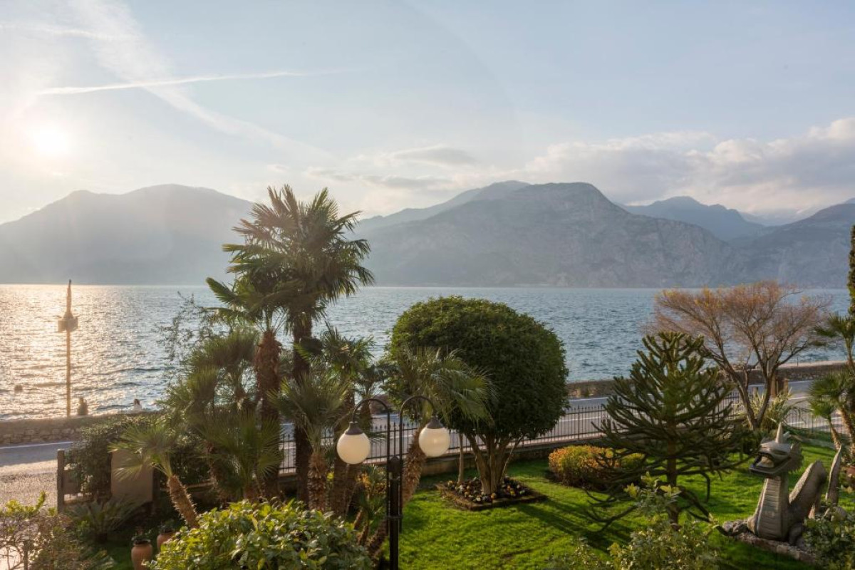 Hotel Drago - Garda Lake Collection