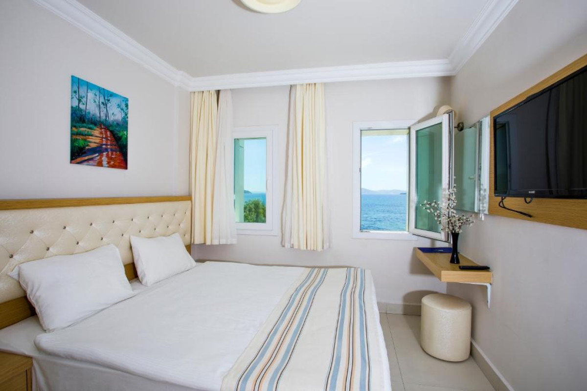 DRAGUT POINT NORTH HOTEL