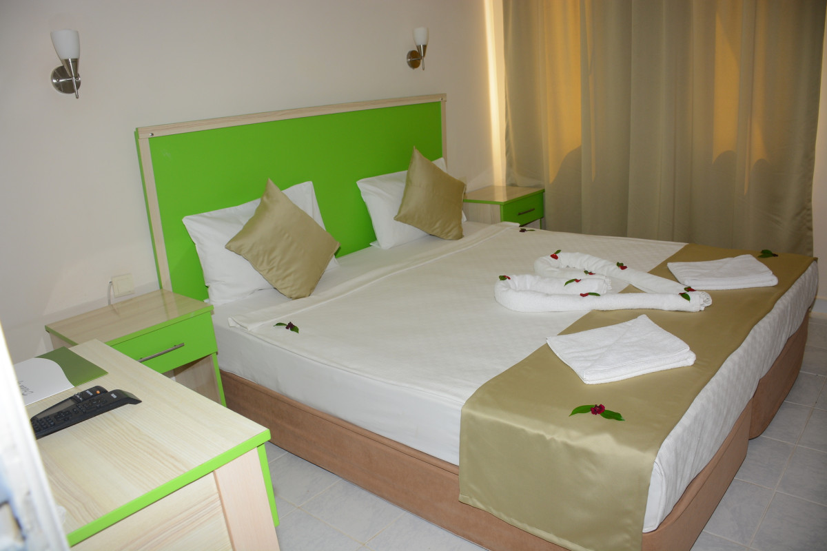 DREAM OF SIDE HOTEL
