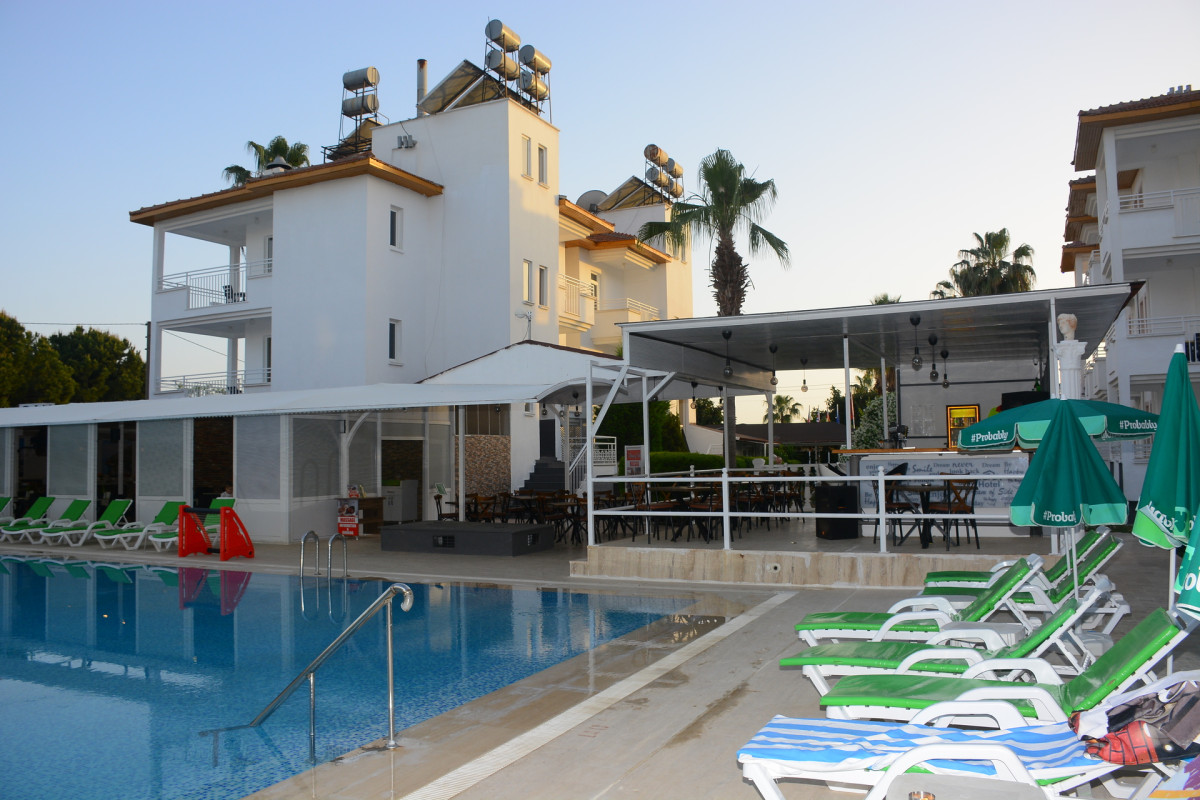 DREAM OF SIDE HOTEL