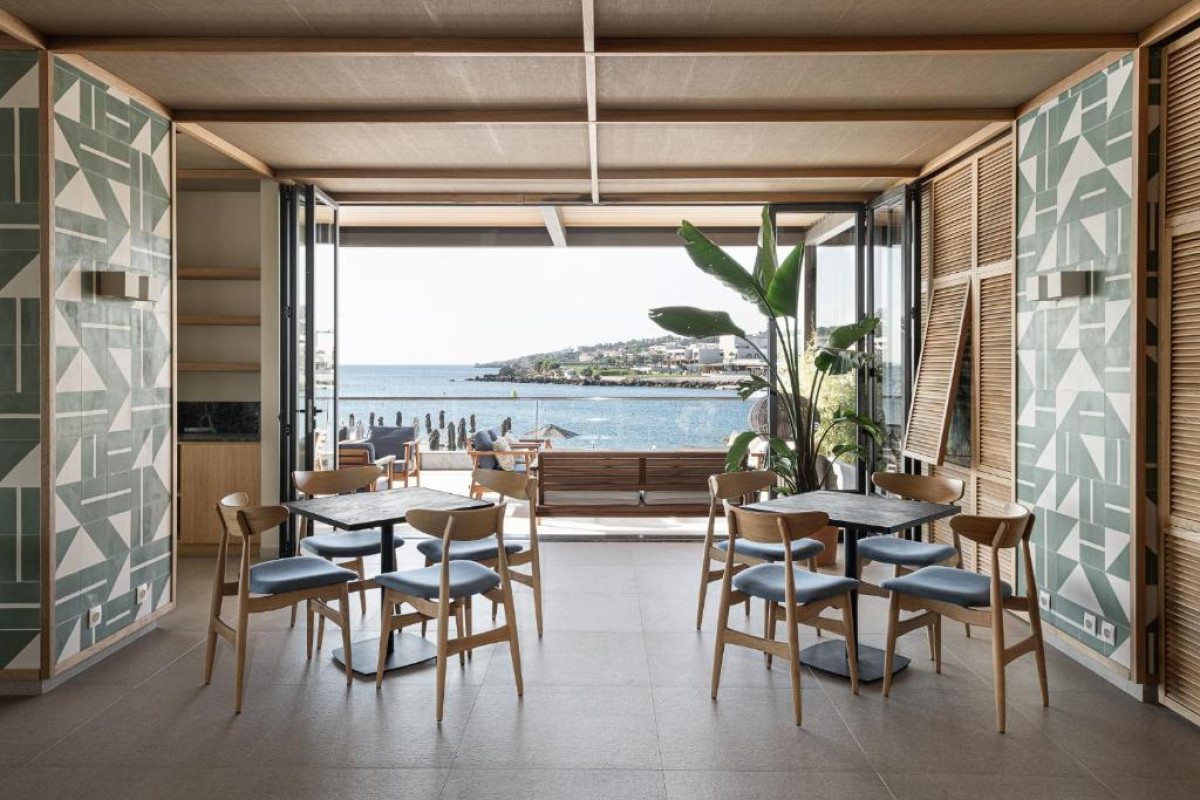 Hotel Eden Roc Resort