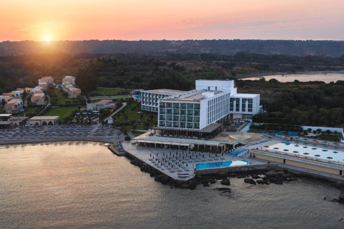 Hotel Eden Roc Resort
