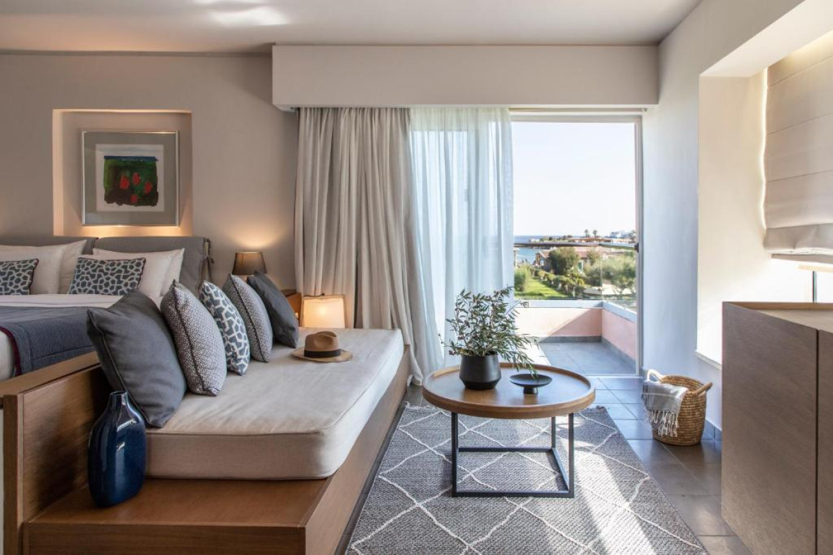Hotel Eden Roc Resort