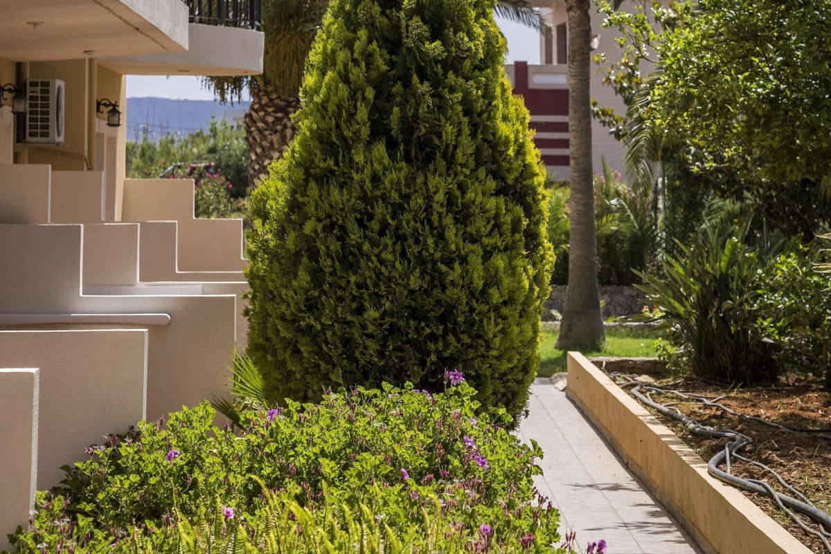 Vantaris Garden