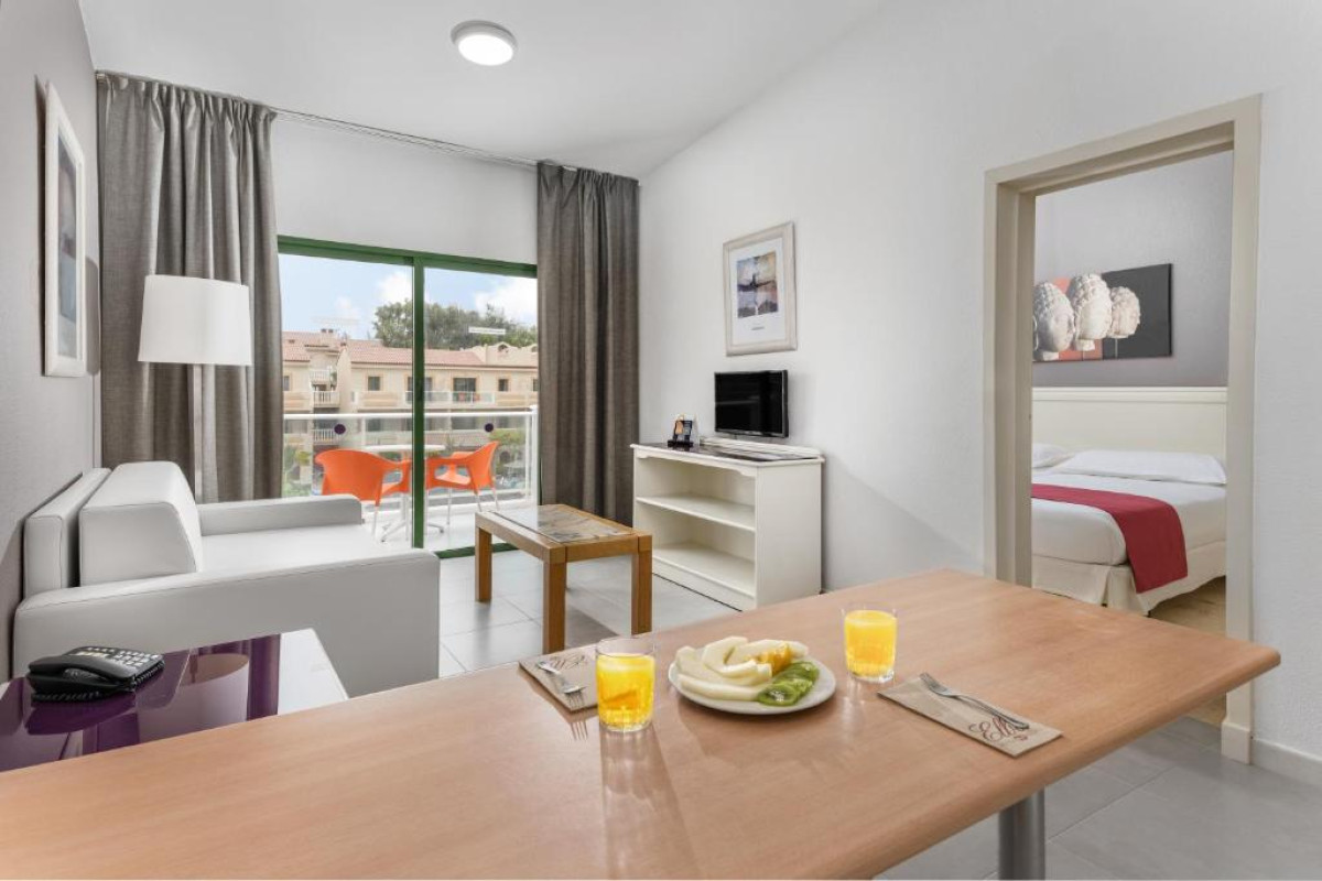 Hotel Elba Lucia Sport and Suite
