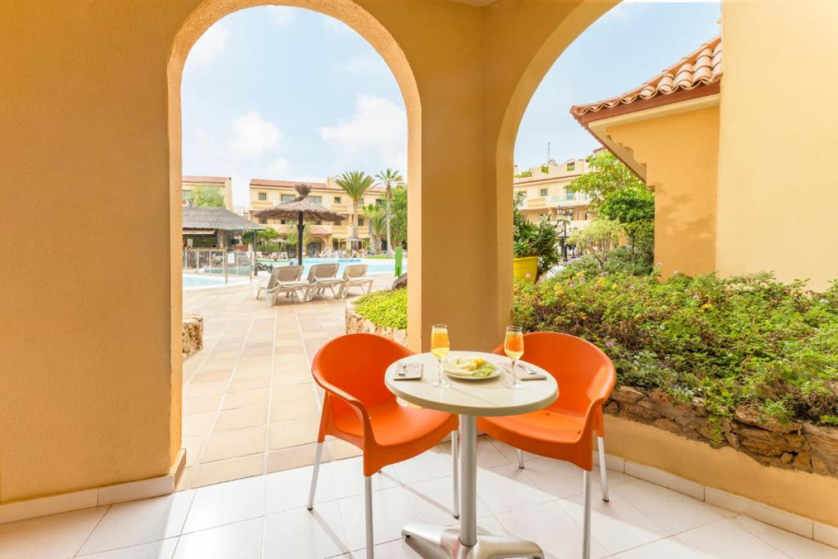 Hotel Elba Lucia Sport and Suite