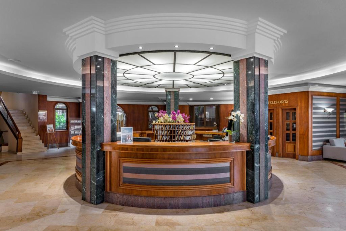Hotel Elba Lucia Sport and Suite