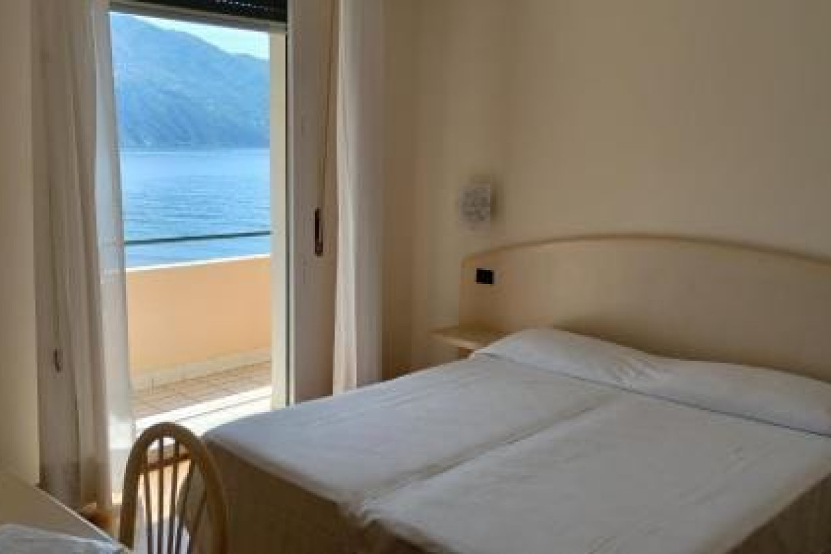 Hotel Elena