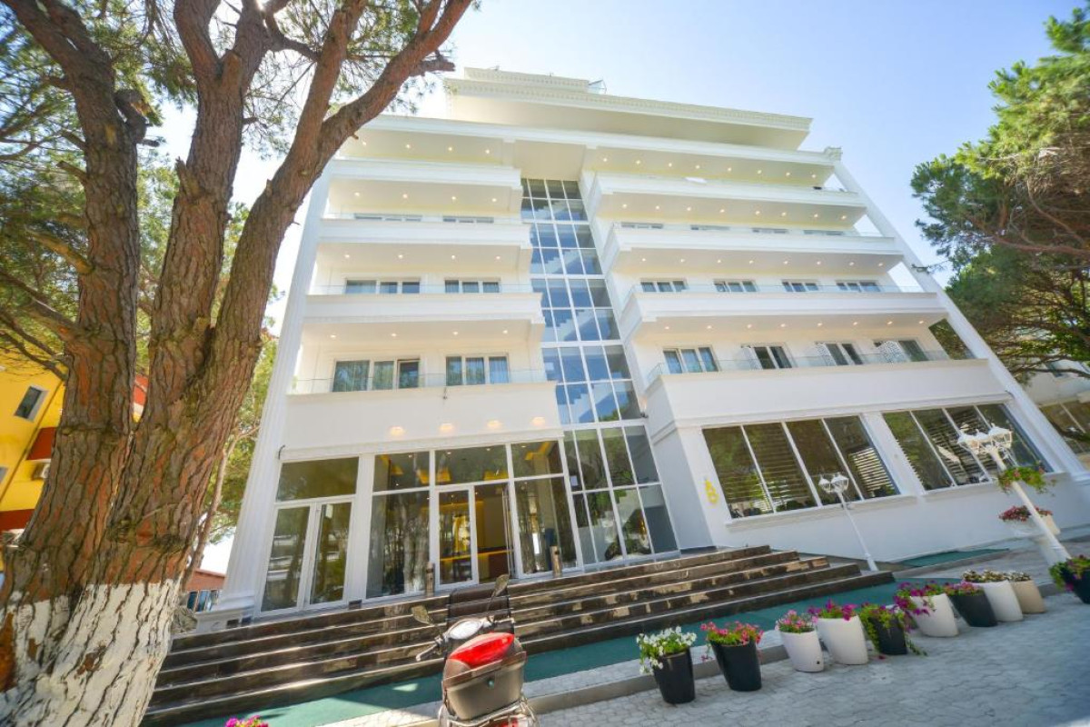 Hotel Elesio