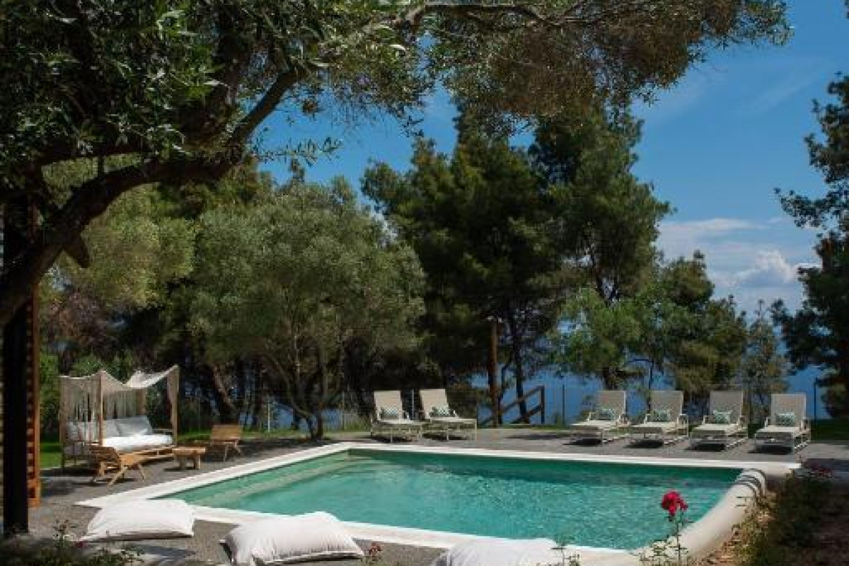 Hotel Elies 33 Bio Retreat (Adults Only 16+)